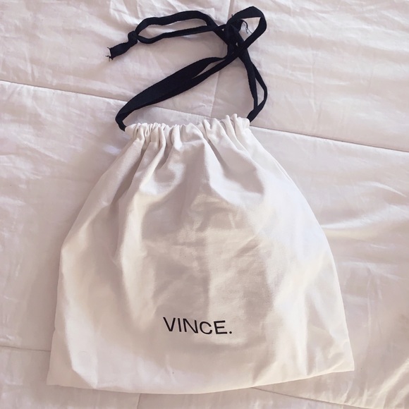 Vince Signatue V crocodile embossed leather purse with dust bag - Picture 2 of 8